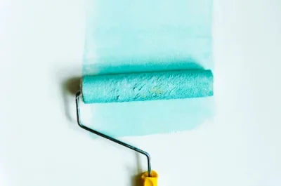 Peinture intérieure à la Frénaye — murs, plafonds et boiseries